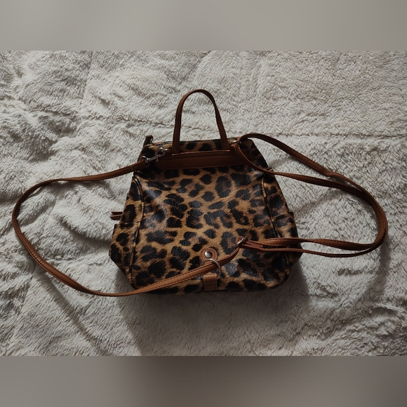 Leopard Mini Backpack - Picture 2 of 6